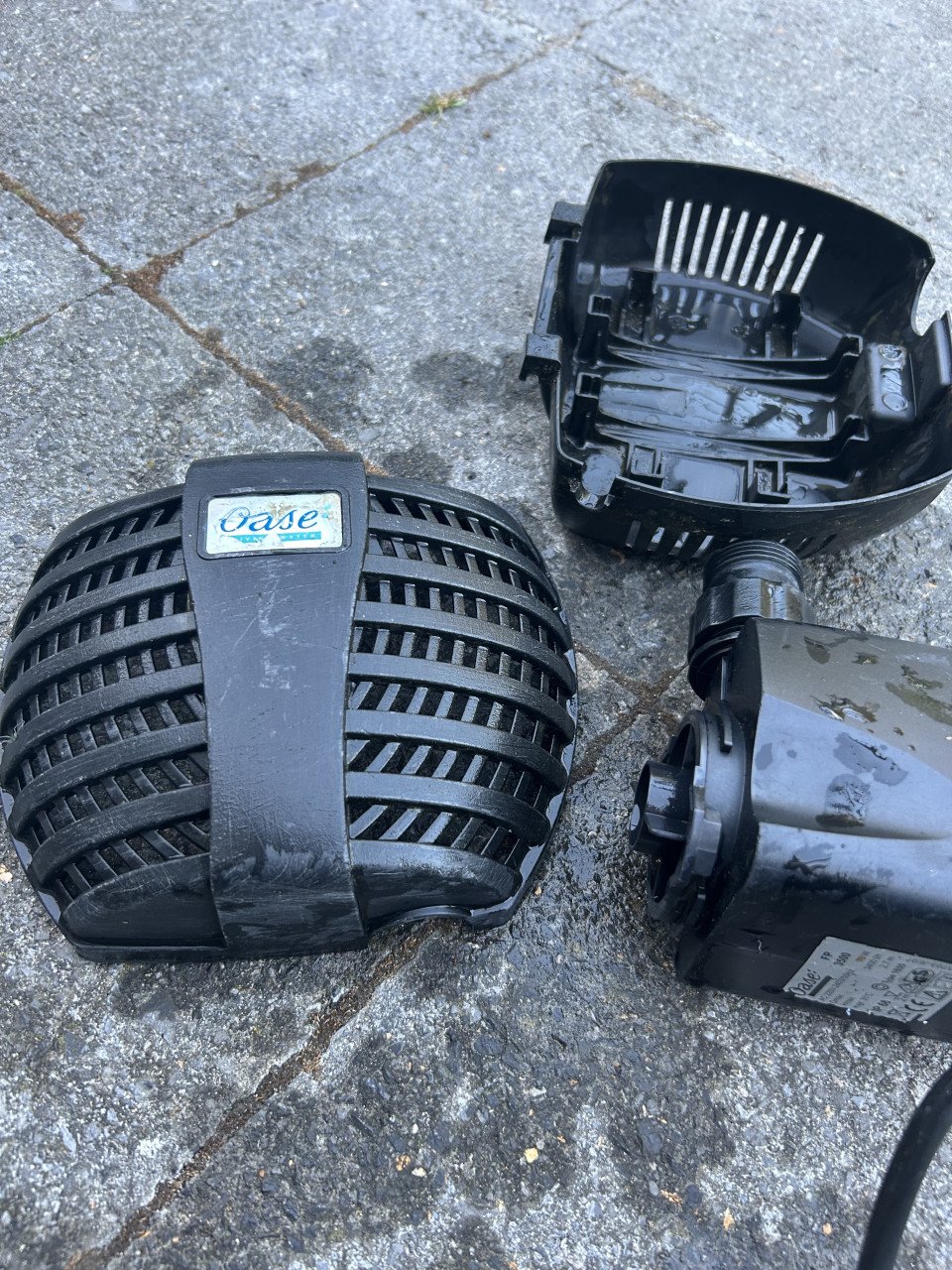 Te koop oase fp 3500 sterke en zuinige Vijverpomp en 3500 lpu