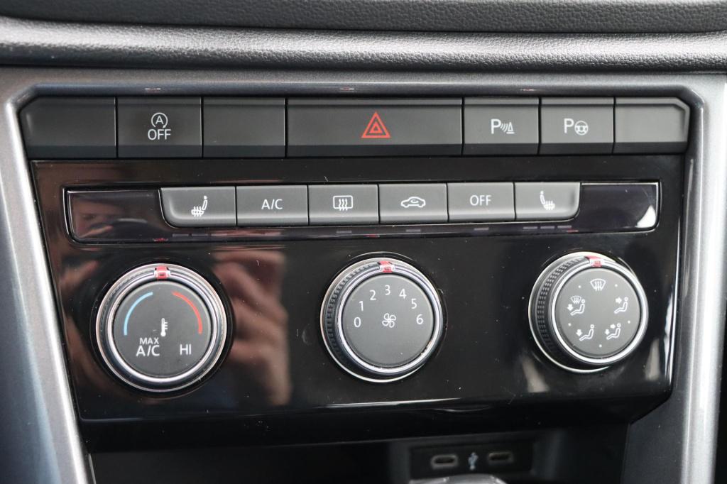 Volkswagen T-roc 1.5 tsi style 150pk