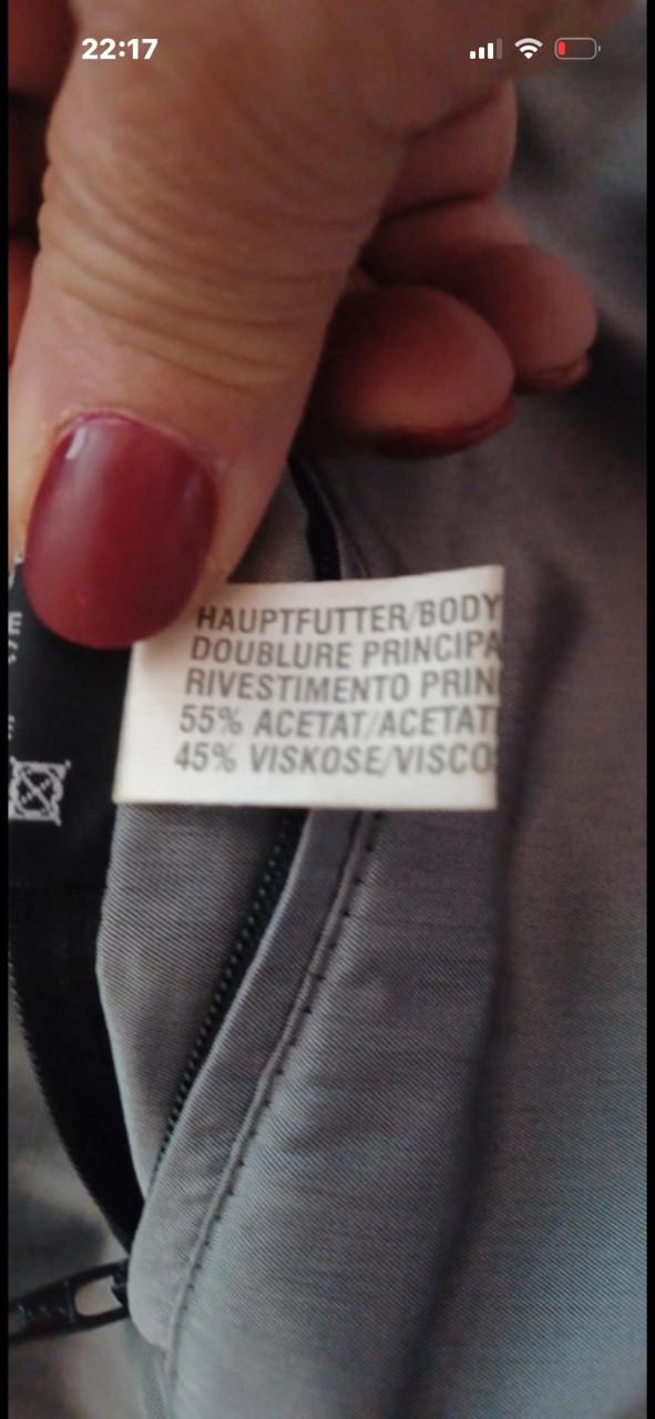Zwarte winterjas Kohler & Krenzer in wo en cashmere stof