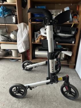 Lichtgewicht Rollator in prima staat