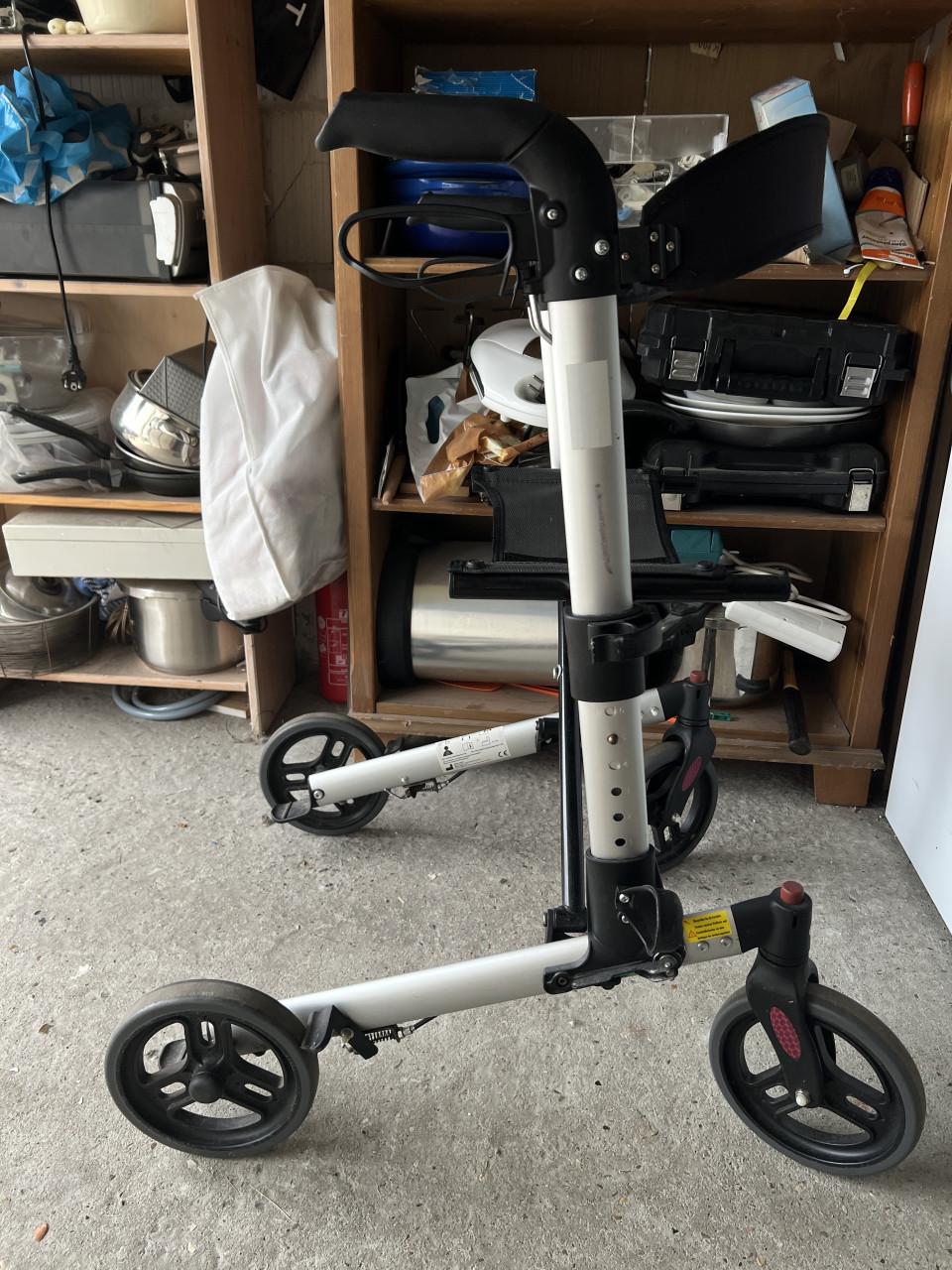 Lichtgewicht Rollator in prima staat
