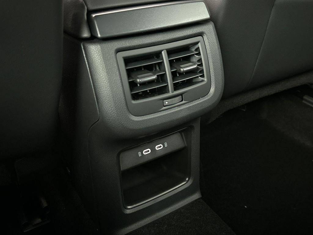 Seat Ateca fr business intense 1.5 tsi 110 kw / 150 pk suv 7