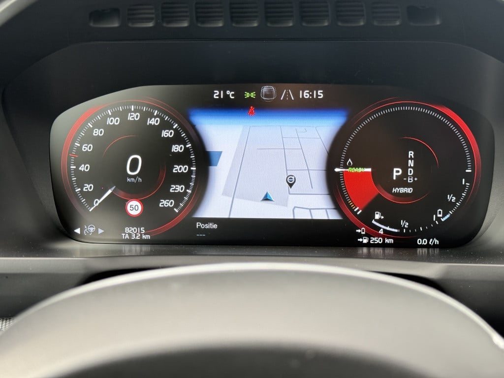 Volvo XC90 t8 390pk recharge r-design| panodak| adap.cruise| trekhaak| 360c