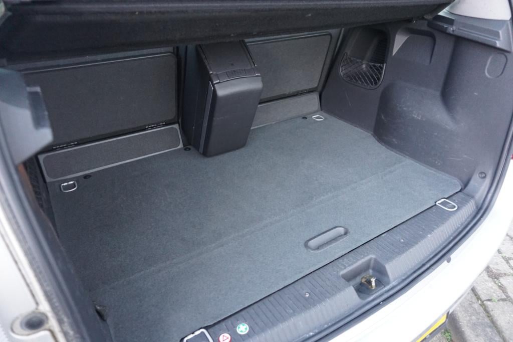 Opel Meriva 1.8-16v enjoy airco / elektr. ramen / trekhaak / lm velgen / na