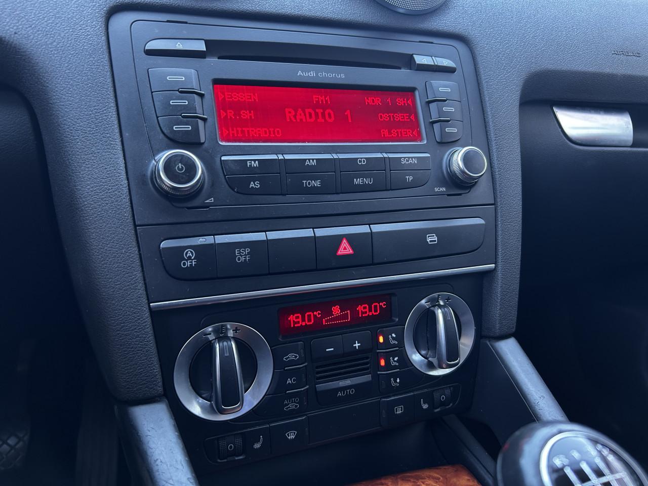 Audi A3 Sportback 1.4 TFSI Ambiente/APK/CRUISE CONTR/XENON/