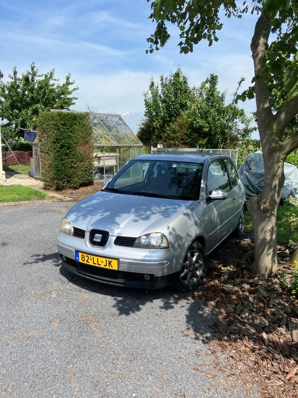 Seat arosa