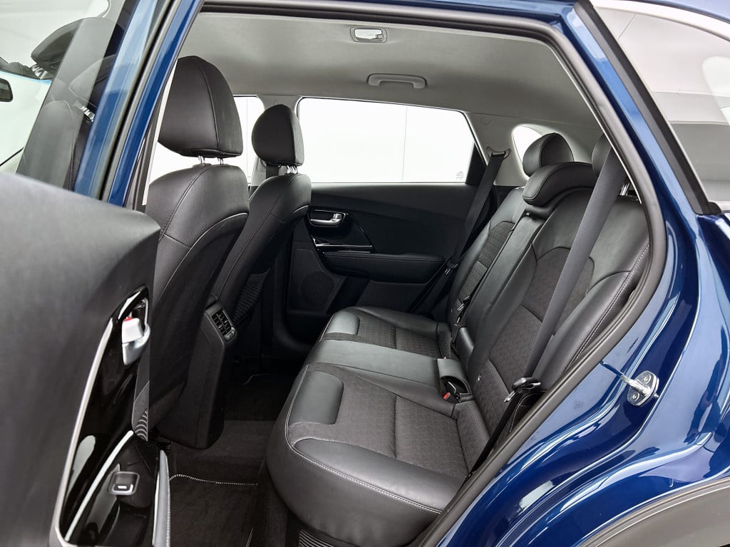 Kia Niro 1.6 gdi hybrid dynamicline stoel/stuurwielverwarming | navigatie |