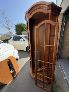 Gratis: servieskast om op te knappen