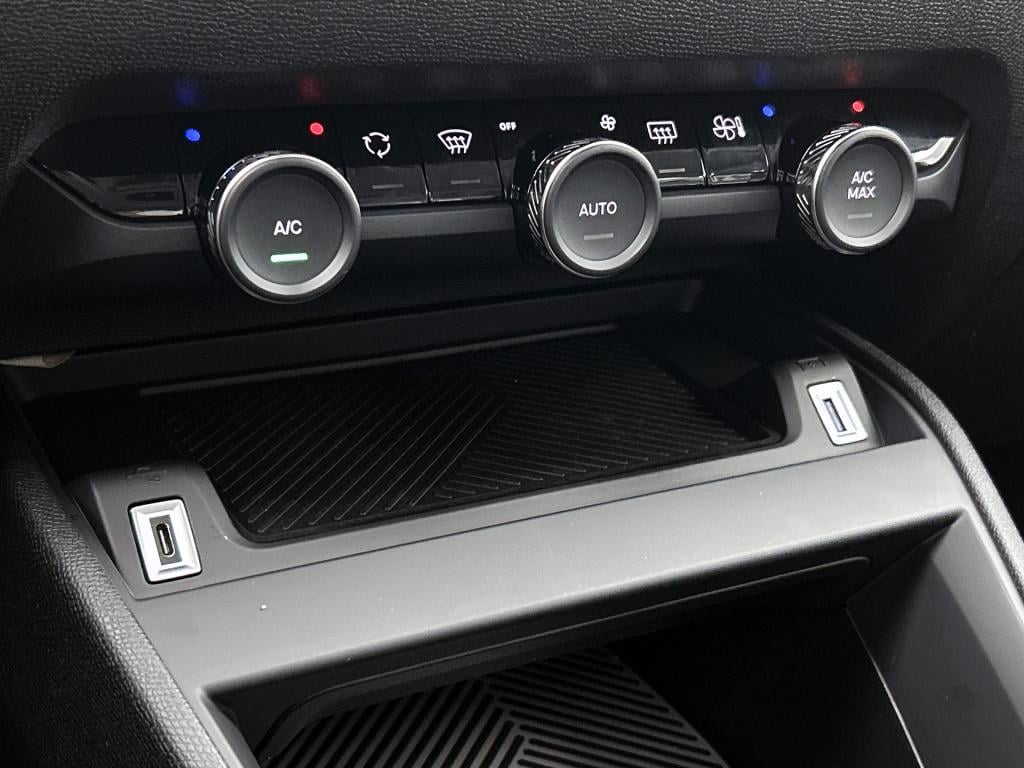 Citroen C4 X hybrid 145pk automaat max | rijklaar | adaptive cruise | achte