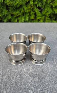 Set van 4 RVS Eierdopjes