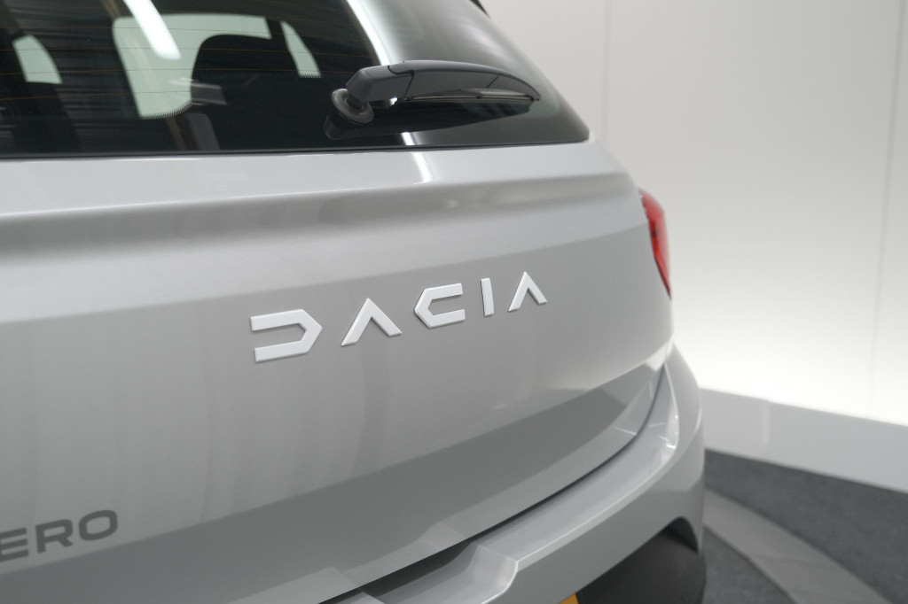Dacia Sandero Stepway tce 90 expression | camera | dodehoekdetectie | navig