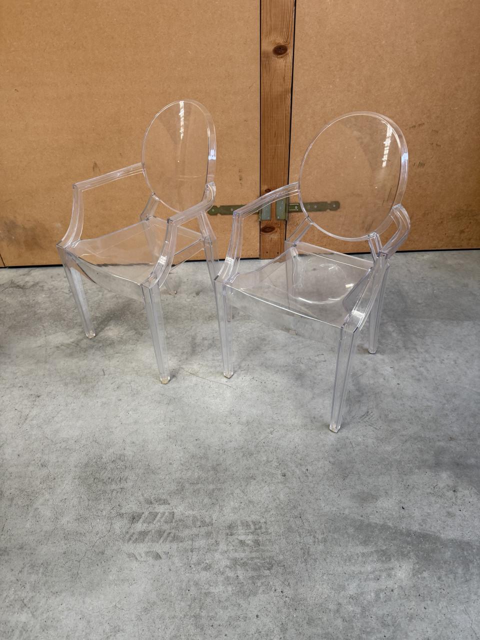 Lou Lou Ghost (Kartell) stoelen Philippe Starck