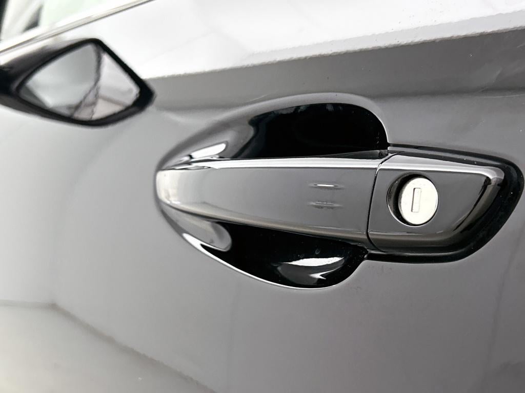 Peugeot 3008 1.2 hybrid 136 gt | keyless entry | parkeersensoren voor + ach