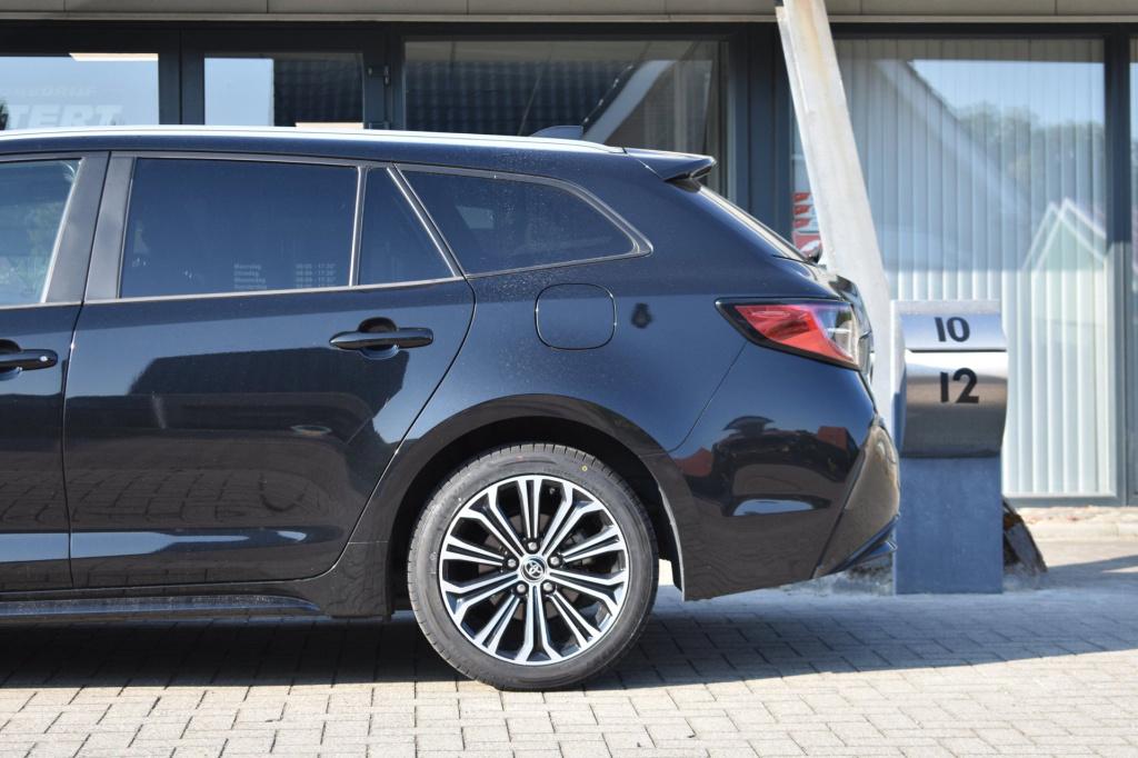 Toyota Corolla Touring Sports 1.8 hybrid | camera | stoelverwarming | apple