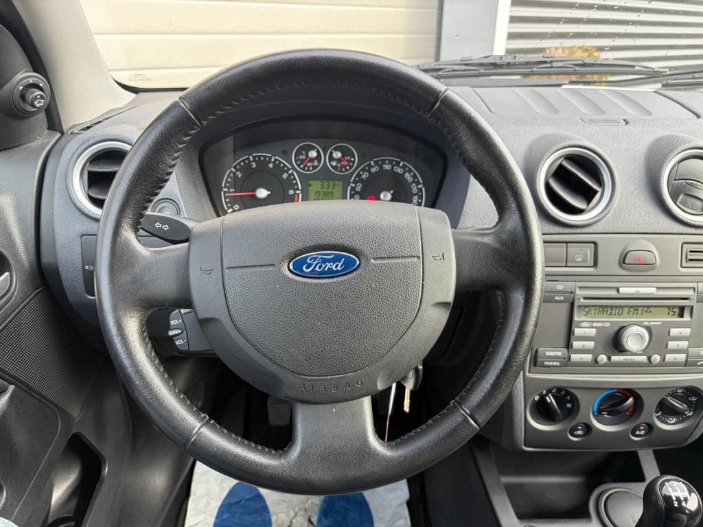 Ford Fusion 1.4-16v style/1e eigenaar/dealer onderhouden/92.934 km/airco/