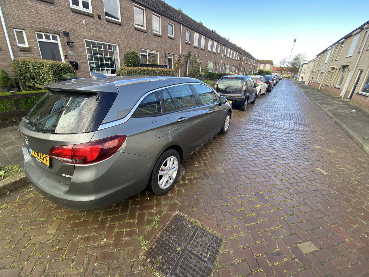 Opel Astra Sports Tourer.