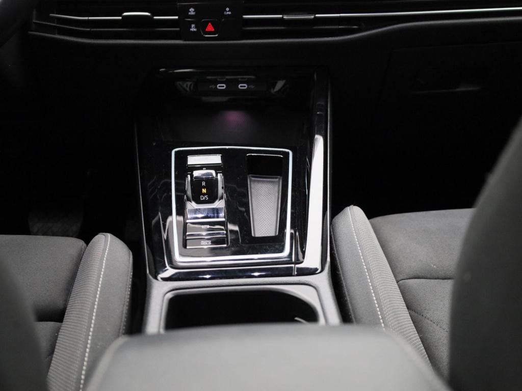 Volkswagen Golf variant 1.5 etsi style automaat | apple carplay/android aut