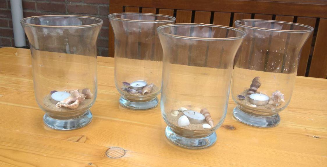(4 voor €2) 4 grote glas theelichthouders 19 cm + schelpen + kaarsen!