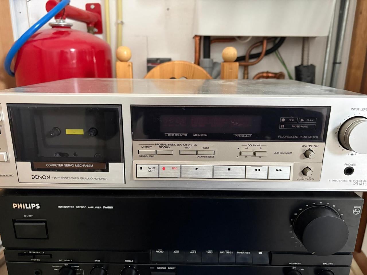 Denon DRM-11 cassette deck