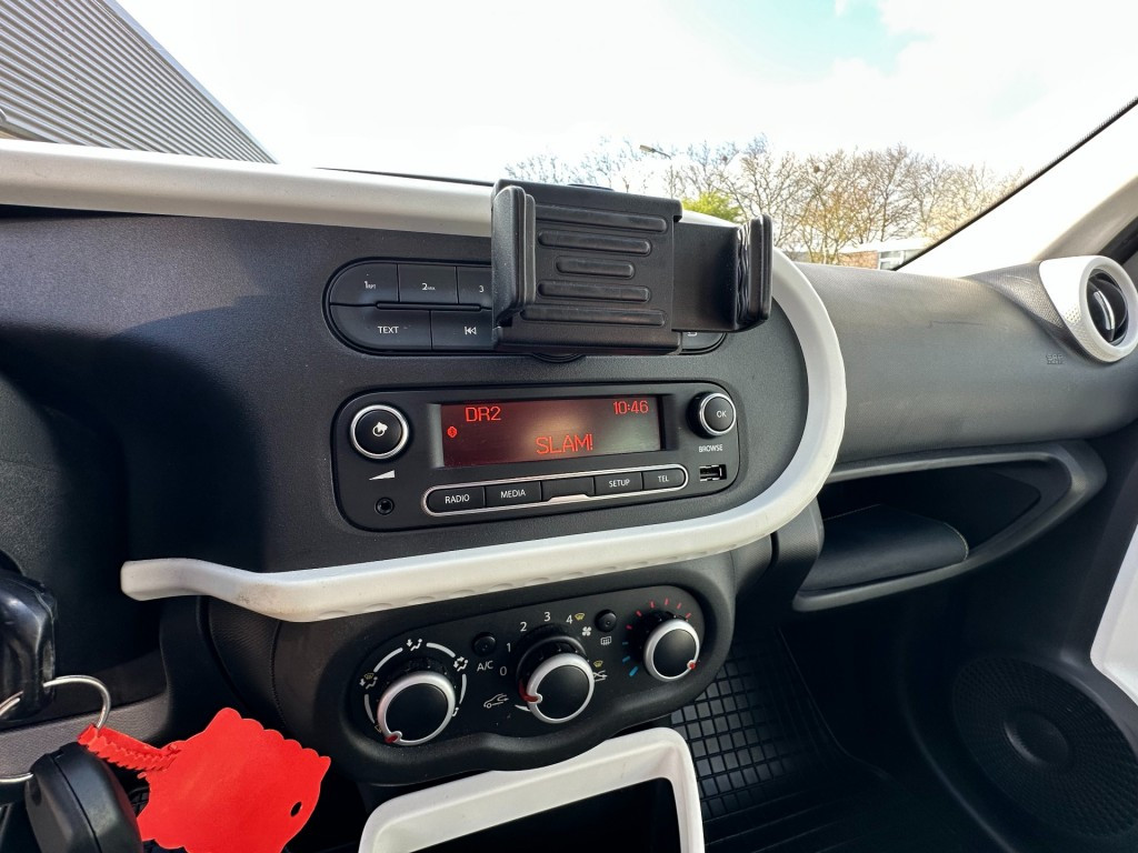 Renault Twingo 1.0 sce collection lm velgen. ac lm