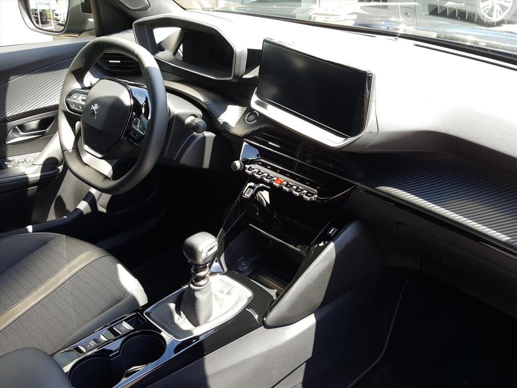 Peugeot 2008 allure pack 1.2-100pk navigatie | keyless entry | applecarplay