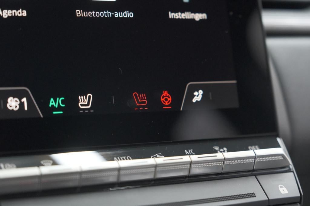 Renault Captur mild hybrid 160 edc techno | pack winter | camera | adaptiev