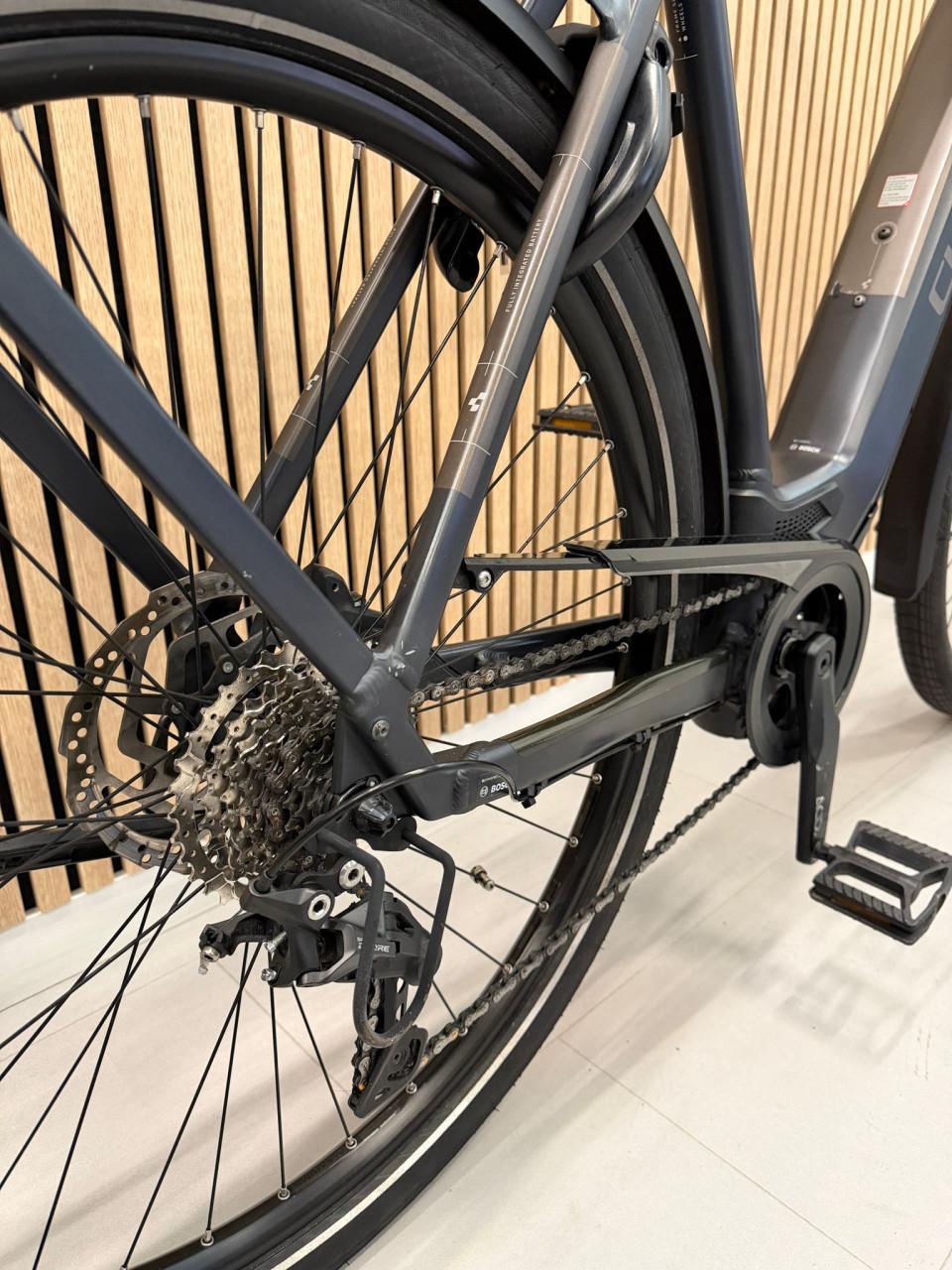 Cube Cathmandu Bosch Performance Line CX 85Nm 60CM 500Wh