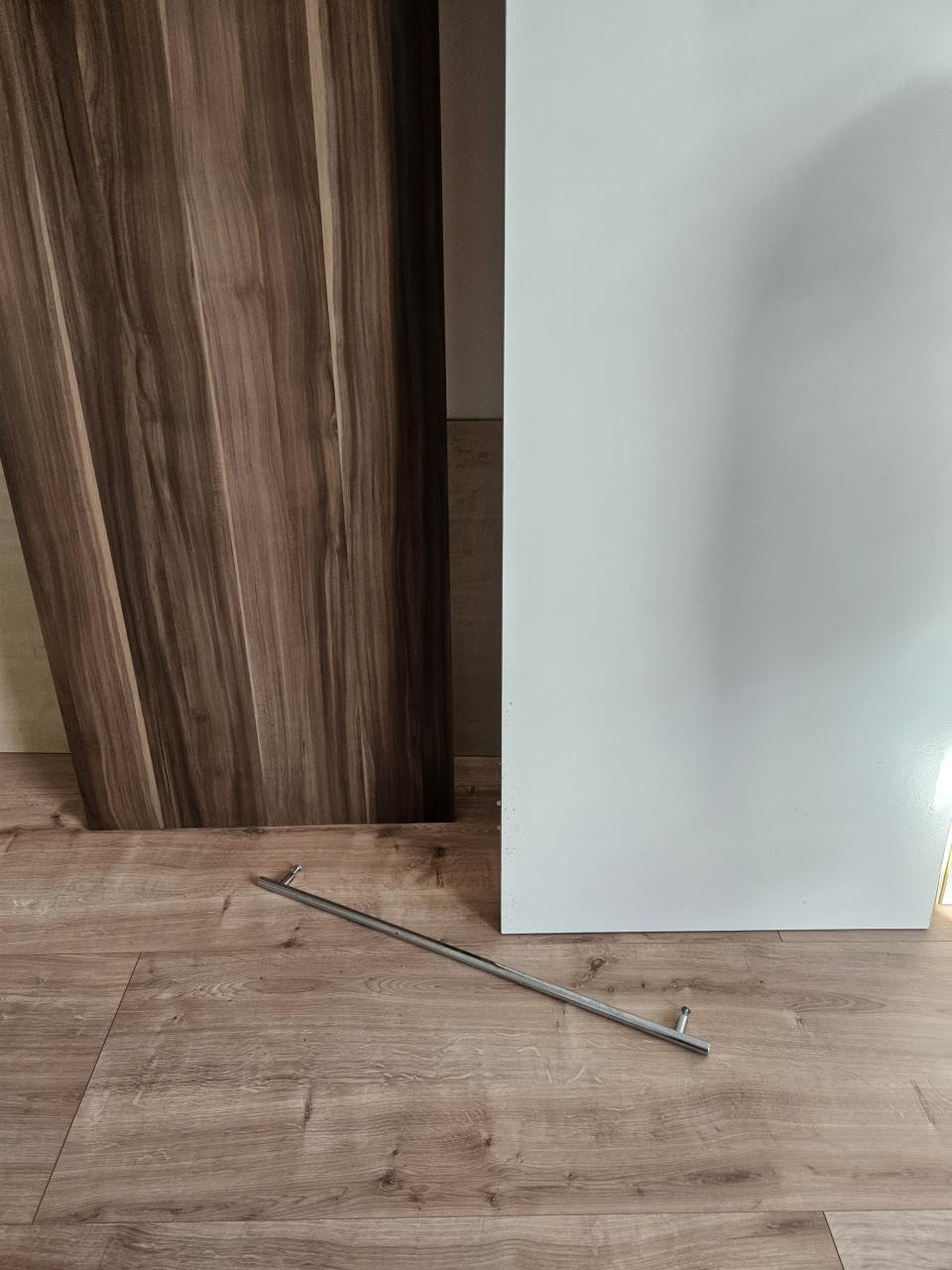 Zeer degelijke kledingkast beterbed 216.5hoog en breed 54