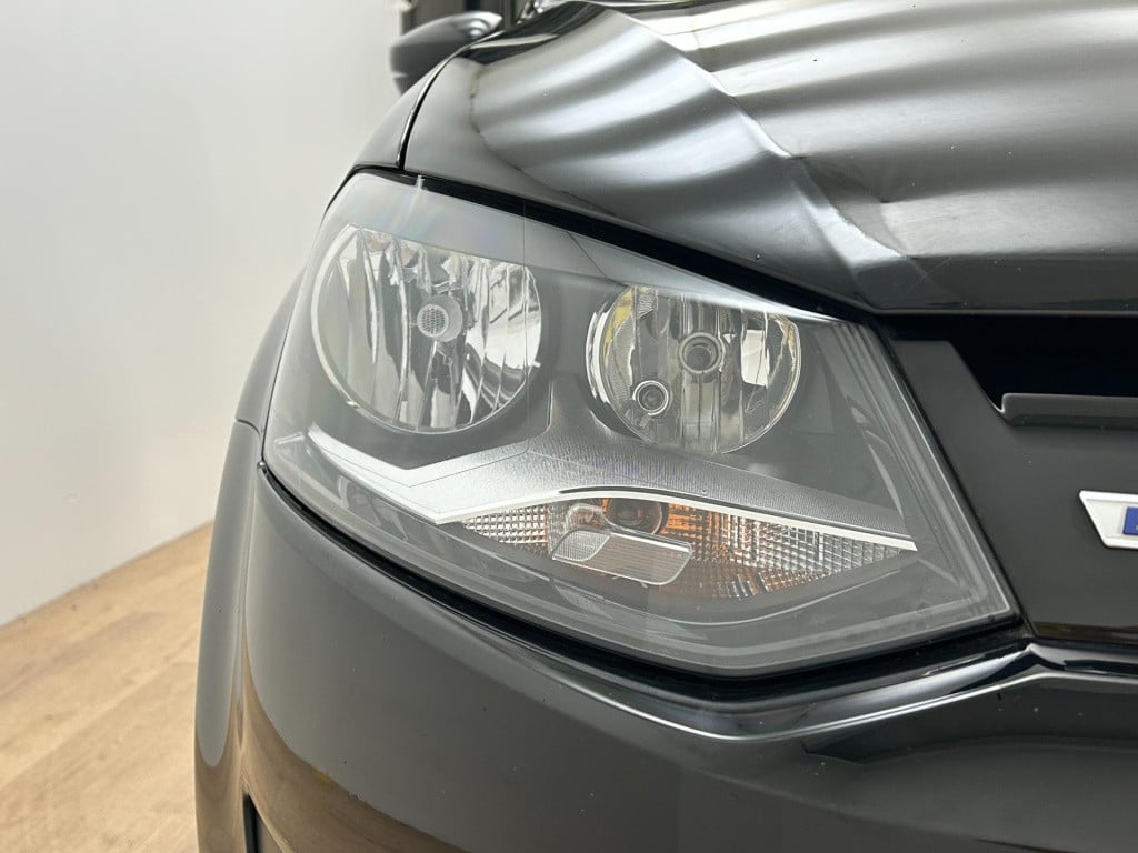 Volkswagen Polo occasion 1.0 bluemotion edition | zwart | airco | tweedehan