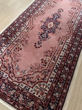 💕Super Leuk Roze Vintage Vloerkleedje💕162 bij 80 cm💖