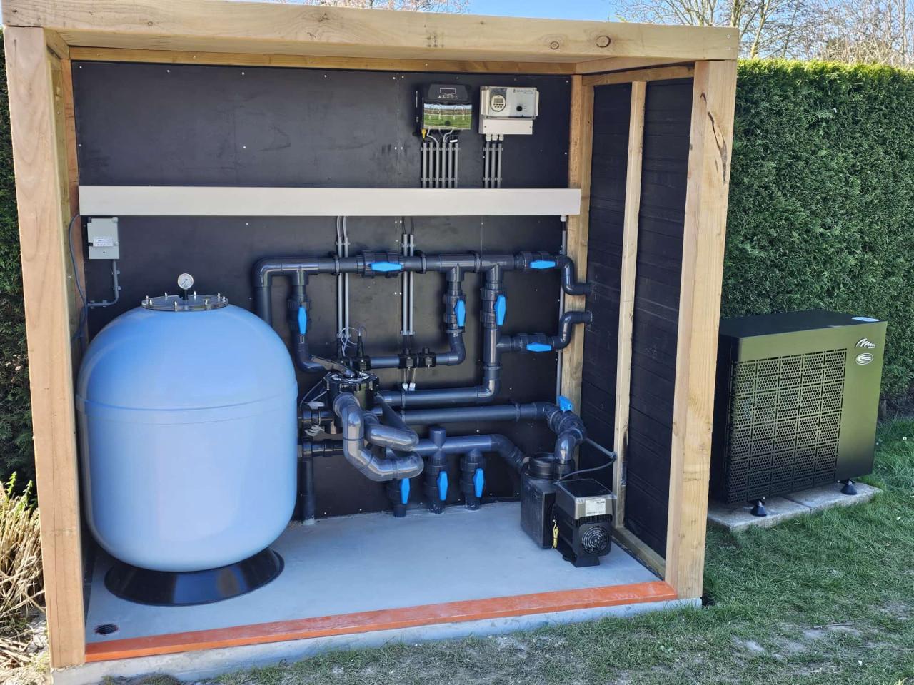 Zwembaden bouw, zwembadfolie (liner) lassen en renovatie