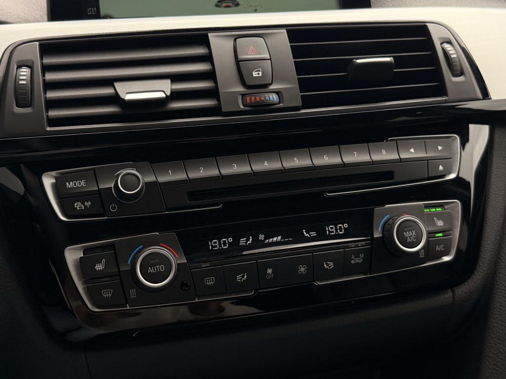BMW 3-serie 320i m-sport | cruise | stoelverwarming | navi | leder | led |