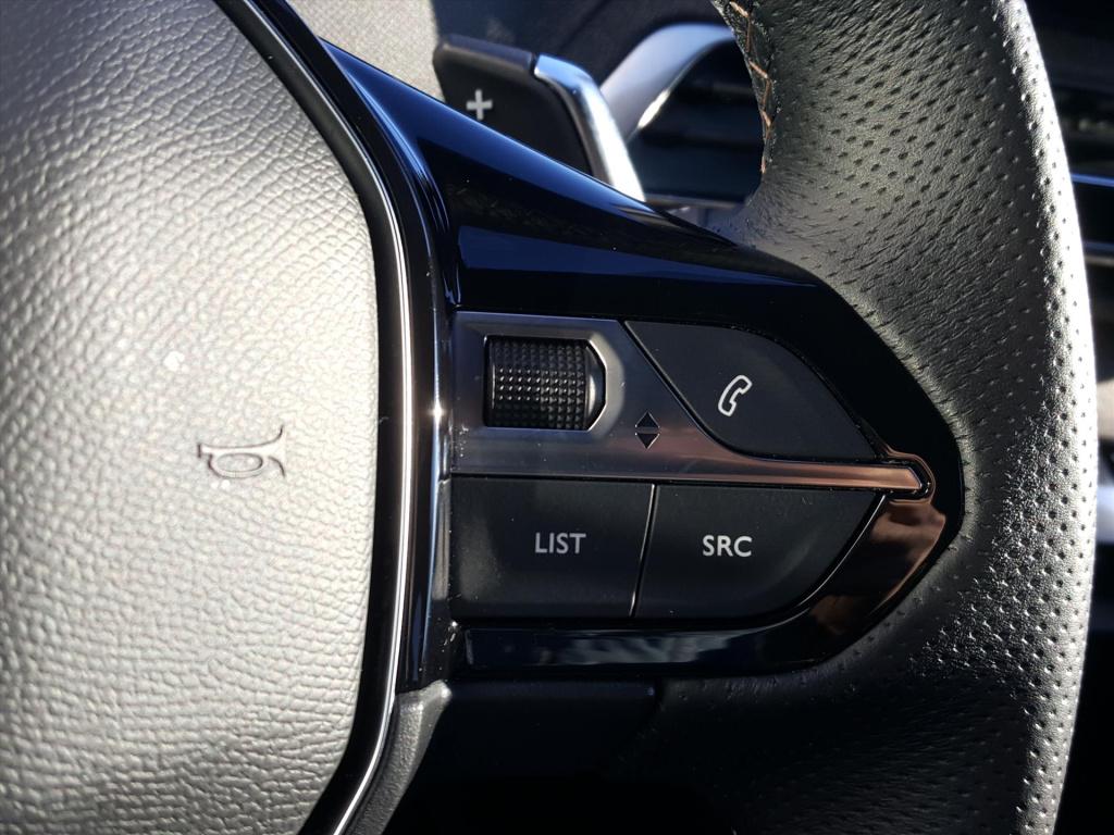 Peugeot 3008 1.6 puretech 180pk s&amp;s eat8 gt