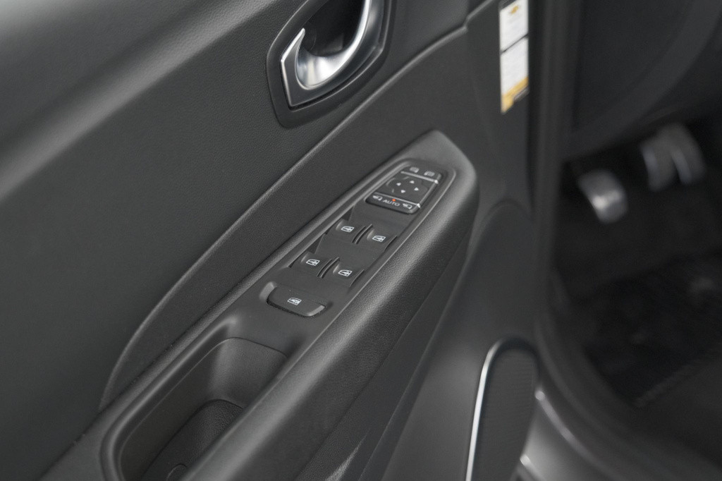 Renault Captur tce 90 intens | camera | navigatie | parkeersensoren | clima