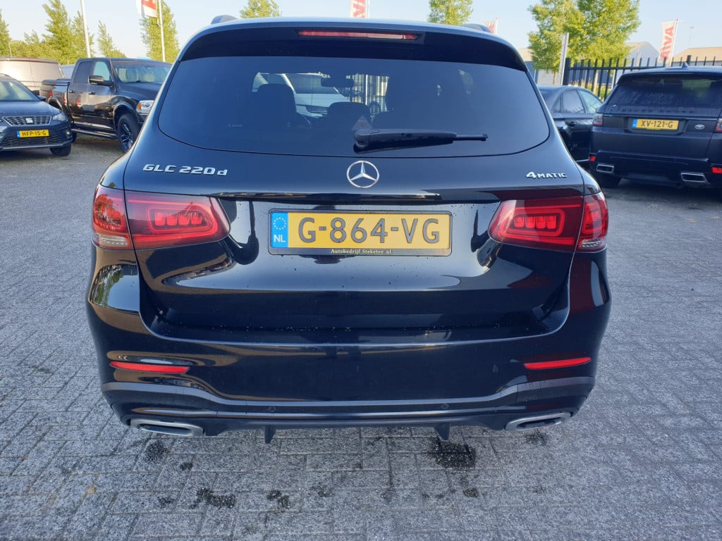 Mercedes-Benz Glc 220d 4matic amg-line -schade!-