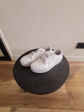 Pump sneaker maat 38