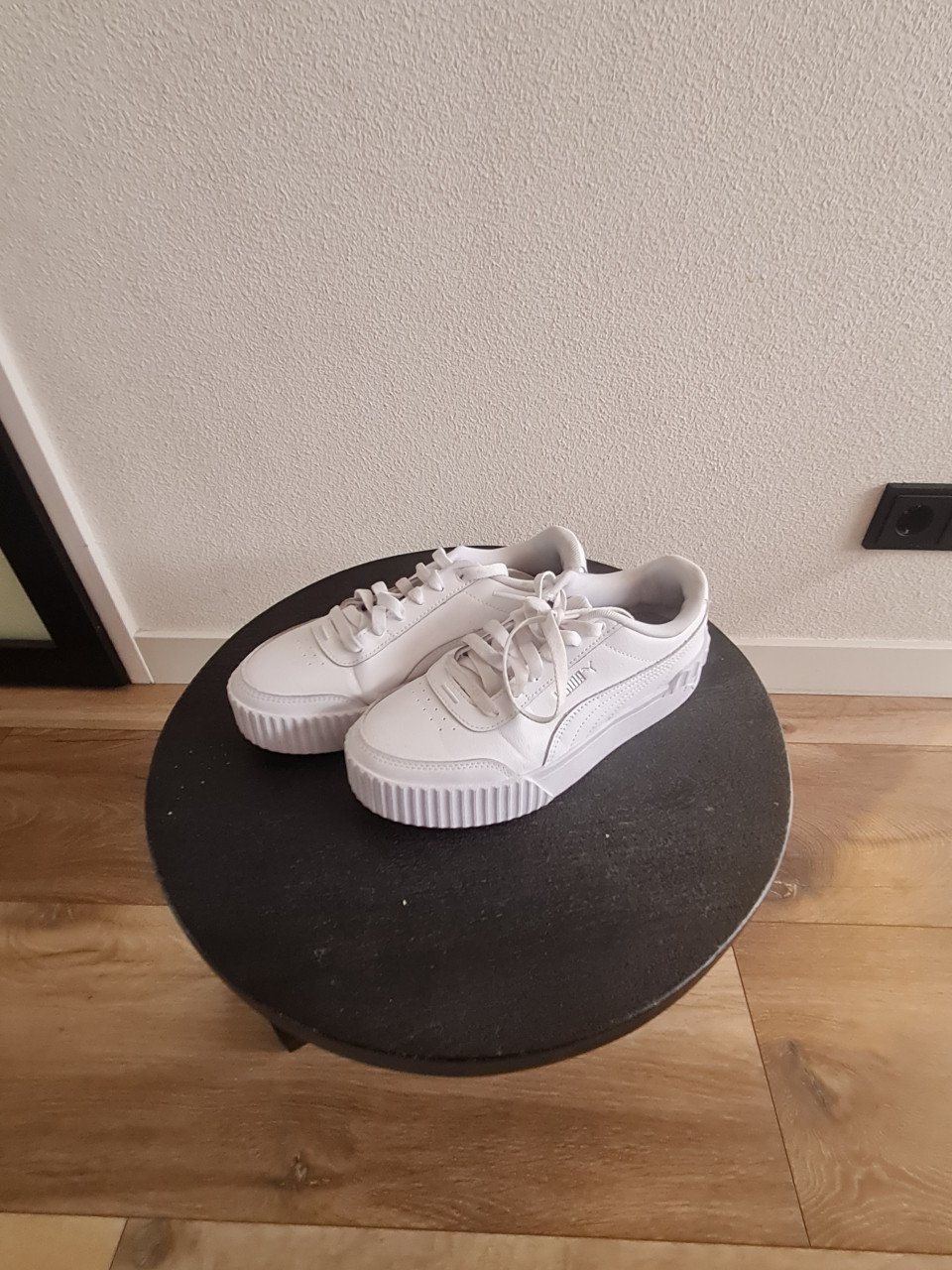 Pump sneaker maat 38