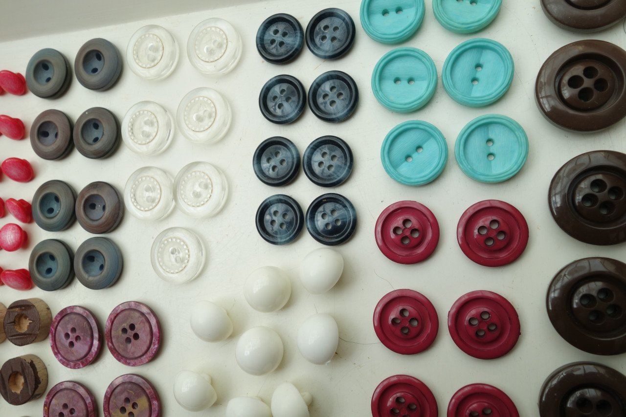 Uniek assortiment van 107 vintage knopen