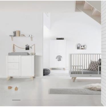 Complete Kidsmill Lars babykamer (commode, kast en ledikant)