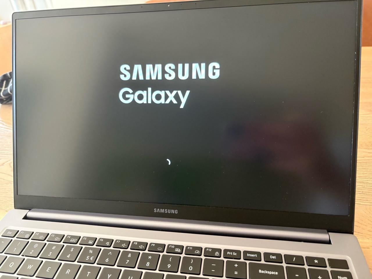 Samsung Galaxy book4 donker grijs, 15 inch, Intel Core i5