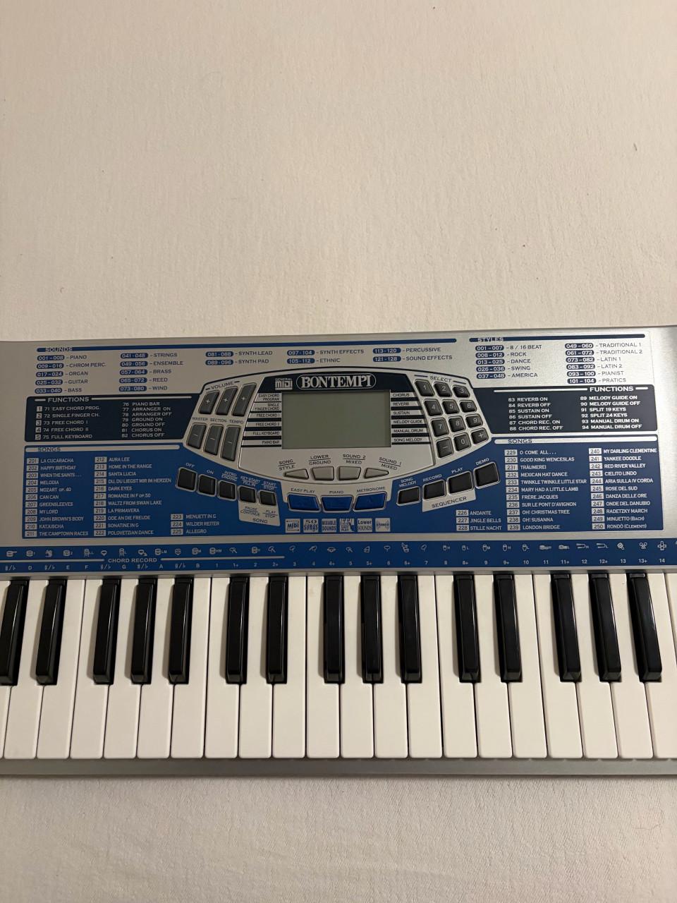 Bontempi keyboard