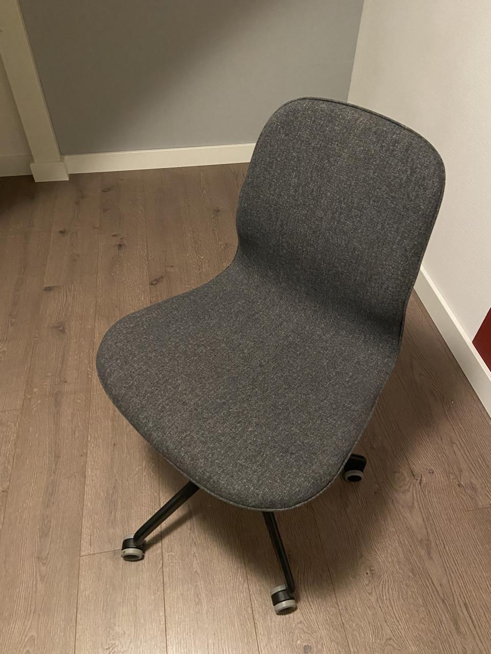 LÅNGFJÄLL Vergaderstoel, Gunnared donkergrijs/zwart - als nieuw