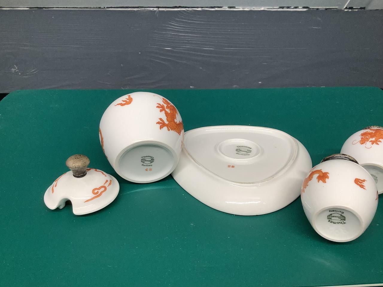 Peper & zoutstel, suikerpotje met lepel, schaaltje merk Thomas Germany.