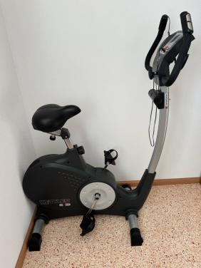 Hometrainer Kettler Golf om thuis te trainen of revalideren