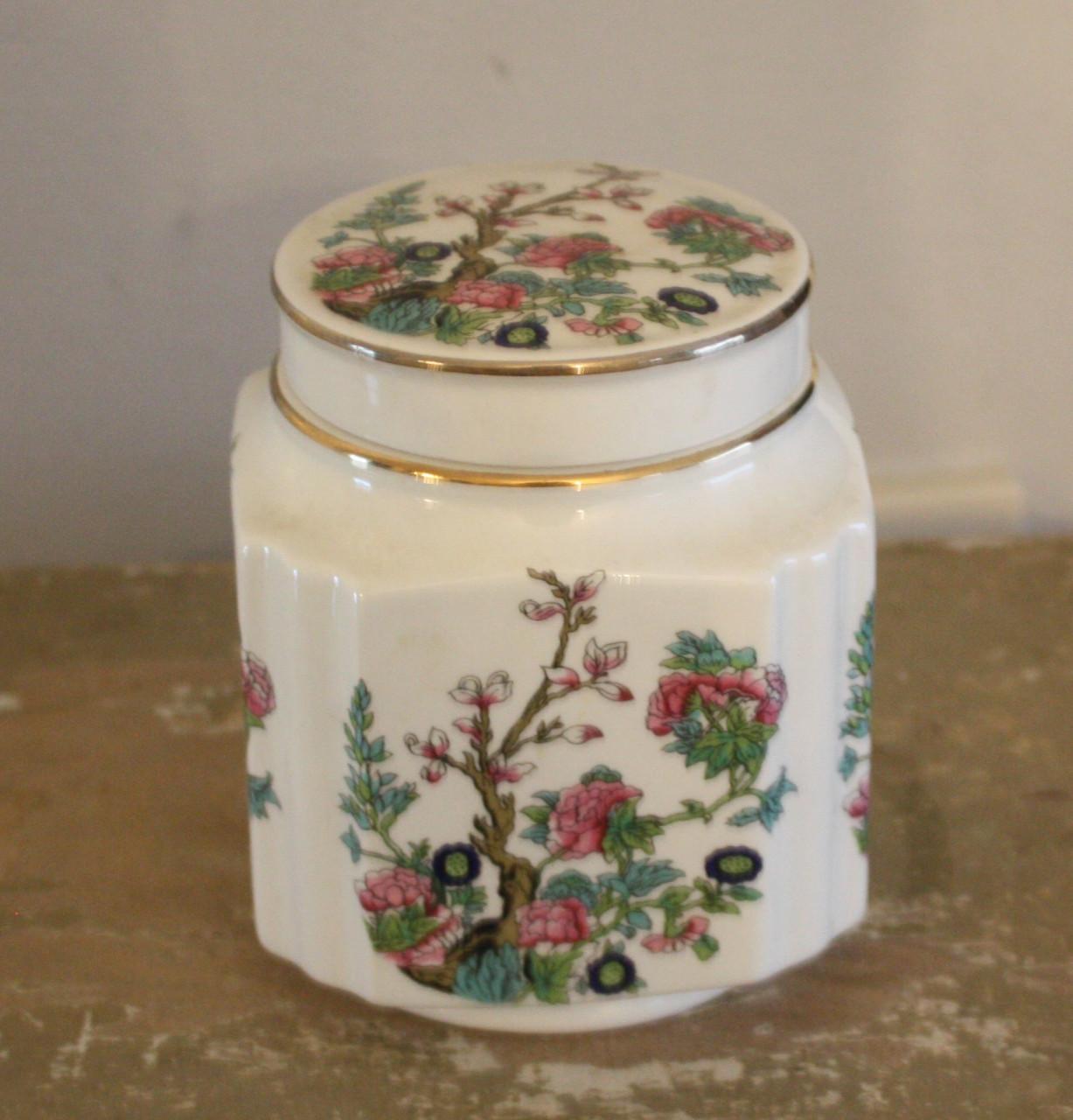 Mooi potje met kleurrijke tekening