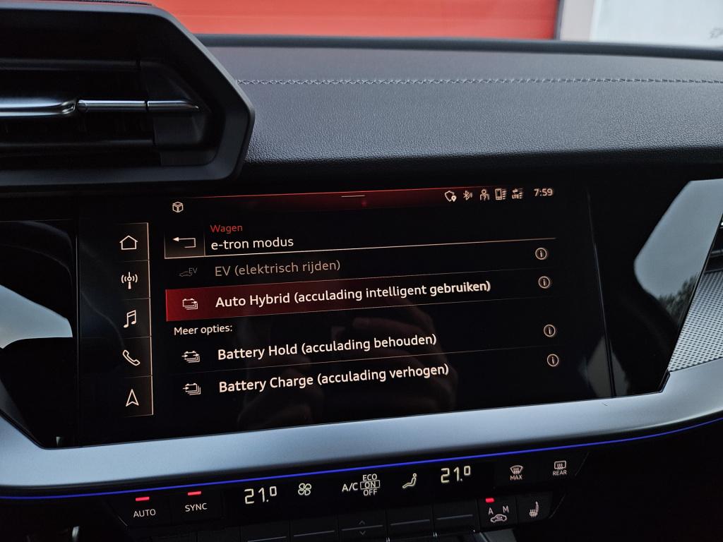 Audi A3 sportback 45 tfsi e s edition competition | matrix | acc | rijklaar