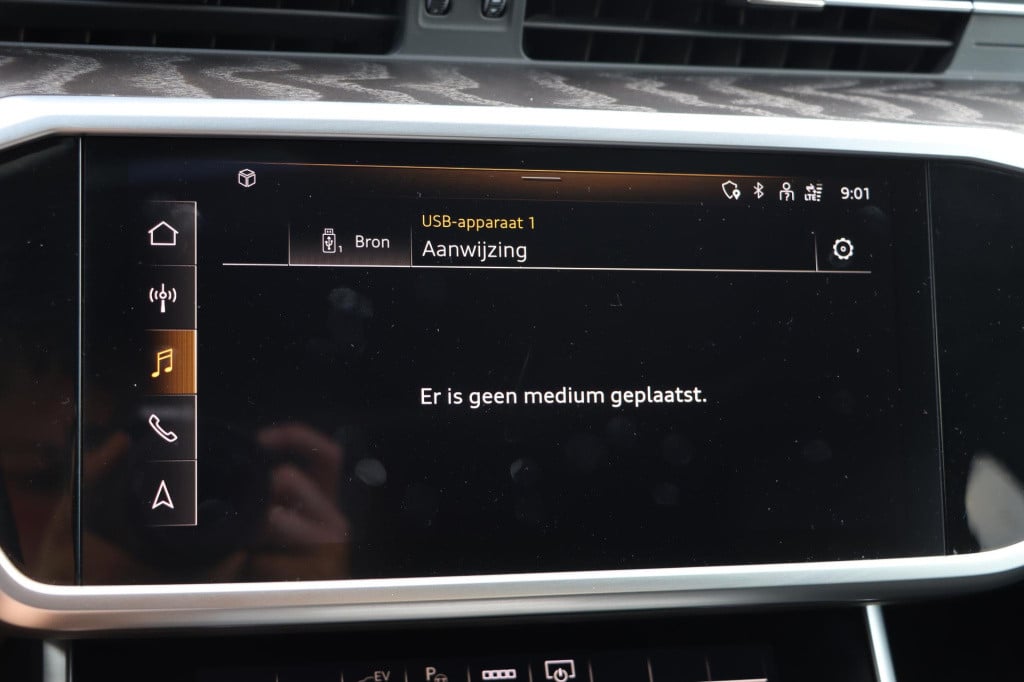 Audi A6 avant 50 tfsi e quattro design 299pk s-tronic