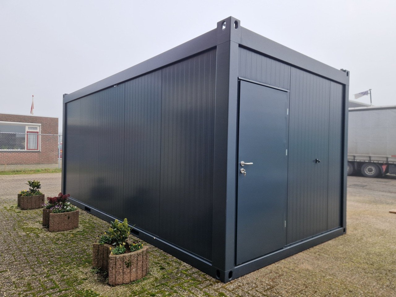 Nieuwe 6x3m kantoorunit / bouwkeet / schaftkeet / woonunit