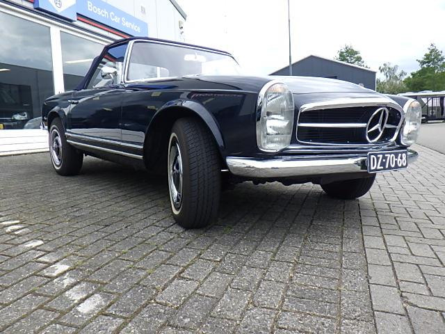 Mercedes-Benz Sl 230sl pagode