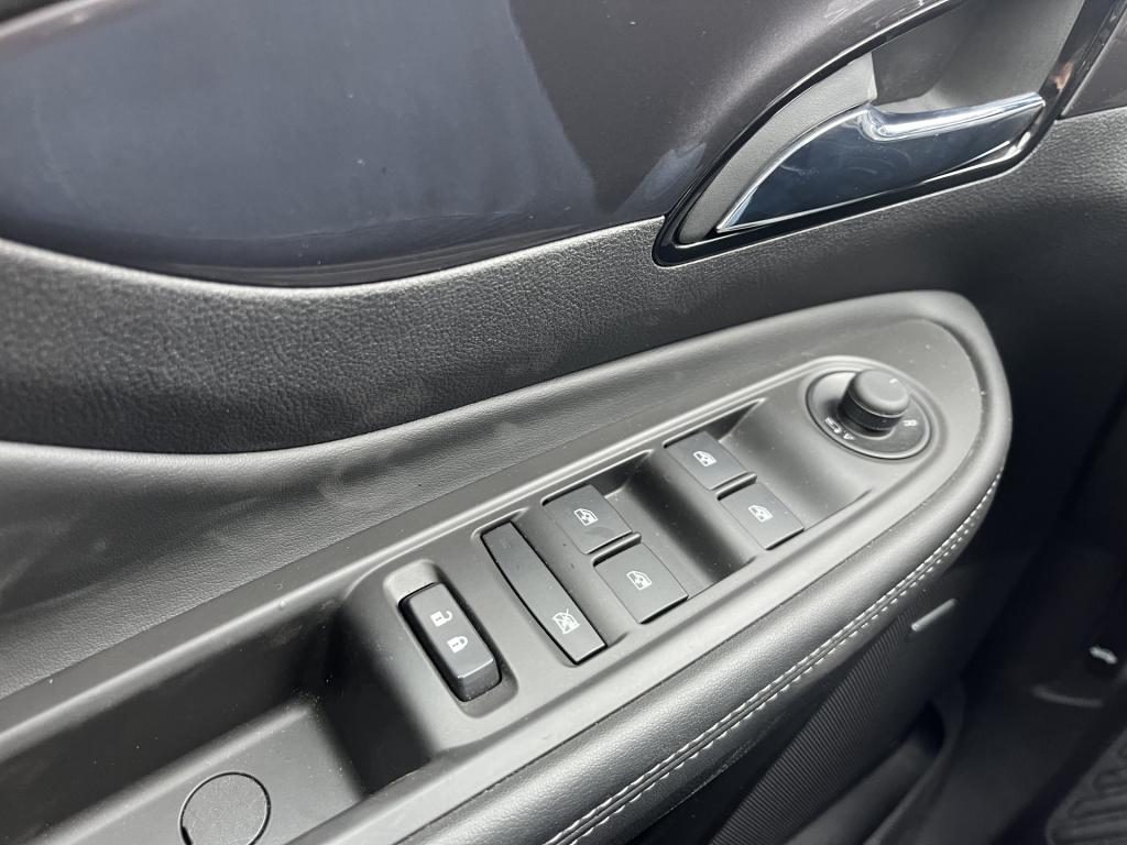 Opel Mokka 1.4 turbo innovation 9dkm !!!!